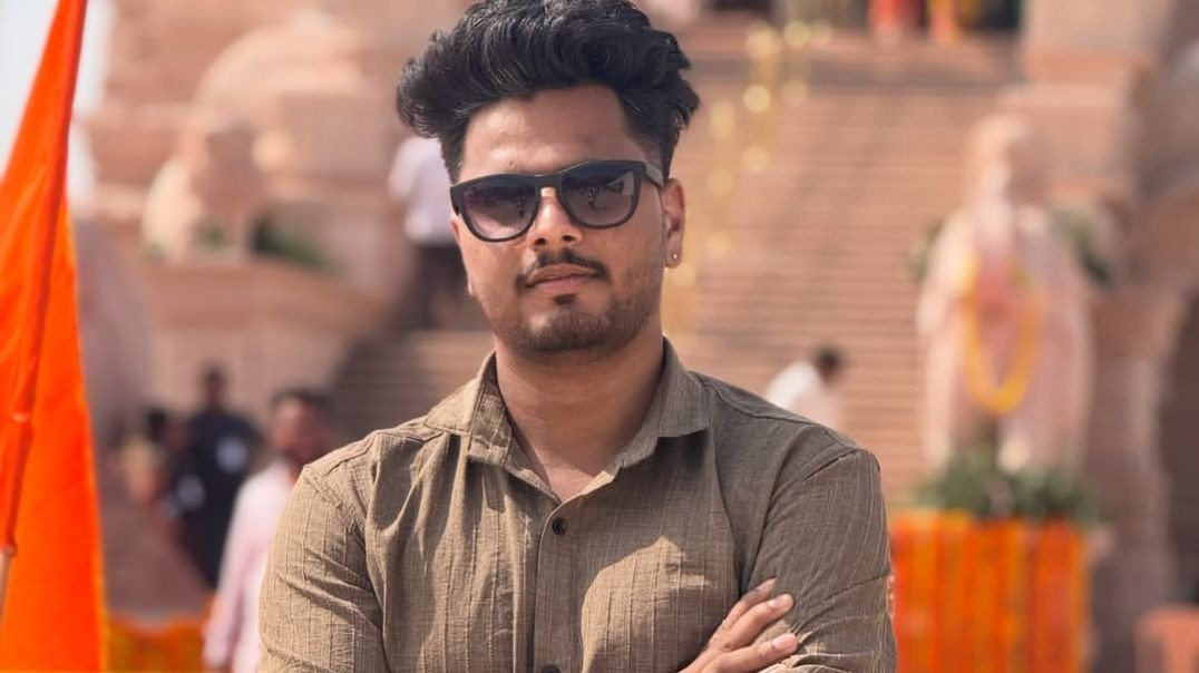 ⁣Shree dhwarakadhish 🛕