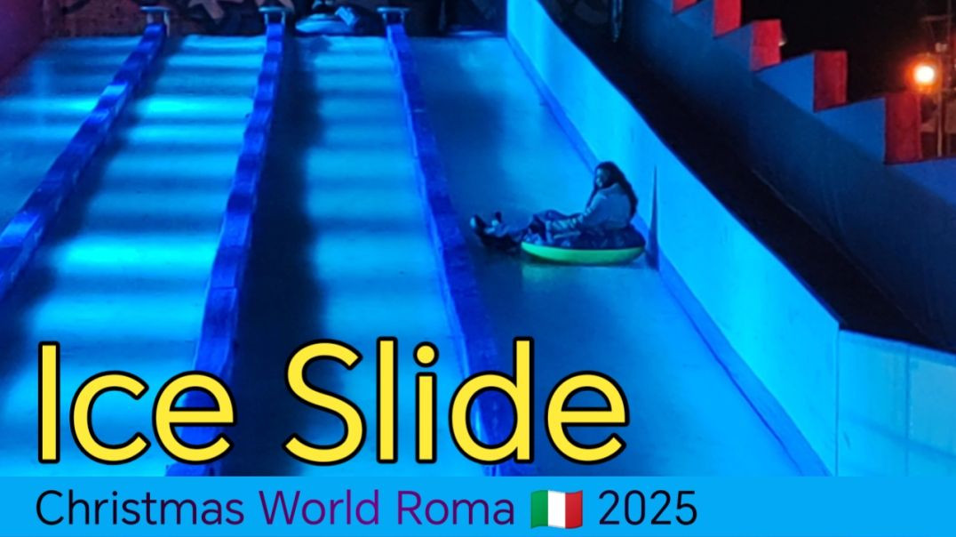 ⁣Ice Slide - Christmas World Rome में लगा हुआ है
