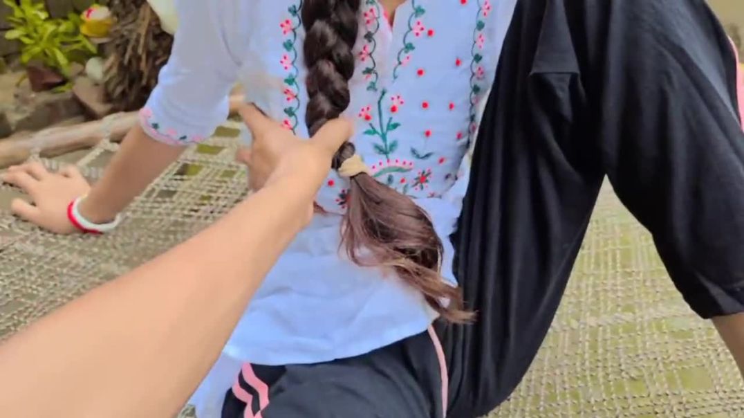 Village_outdoor_sex_video_,_desi_beautiful_village_girl_outdoor_xxx_video