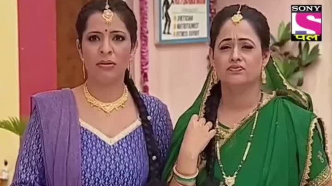 ⁣हाथी भाई ने सबको दबा दिया 😳