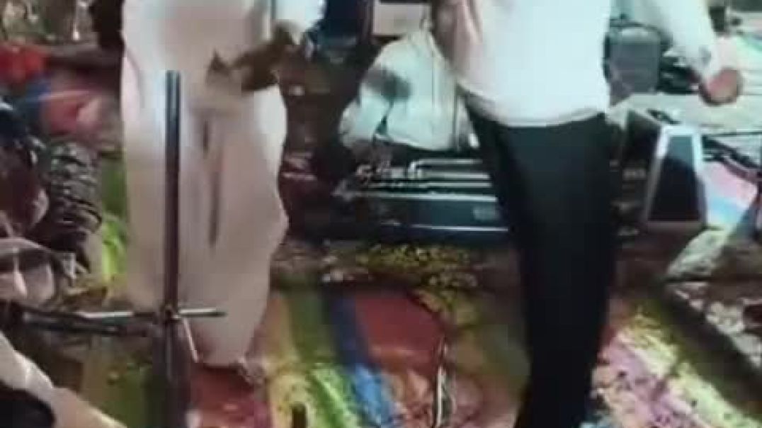 अंकल कितने जोसमे आगये 😊