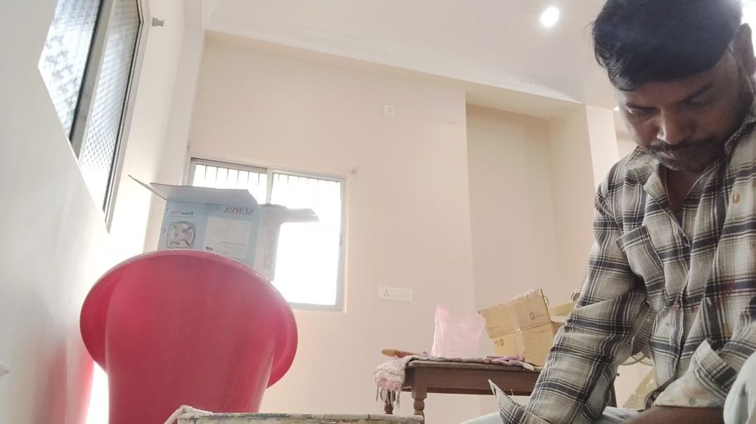 ⁣Royal shine paint Asian प्लास्टिक पेंट में हाथों से कलर बना कर कैसे करें  Apex dust proof #homedecor