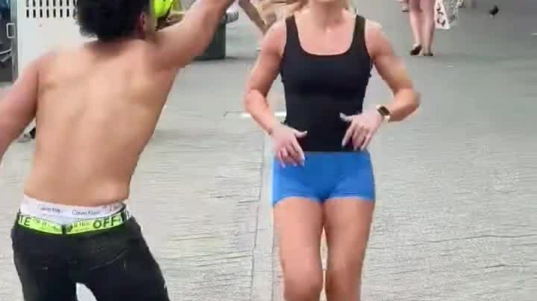 ⁣#funny #prank #comedy #lifeisbutadream #whowillbemylifepartnerta #fun #haveitoldyoulatelythatiloveyo