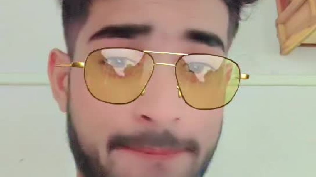 ⁣तेरी आंखों से एक बात कहें 🌹❤️