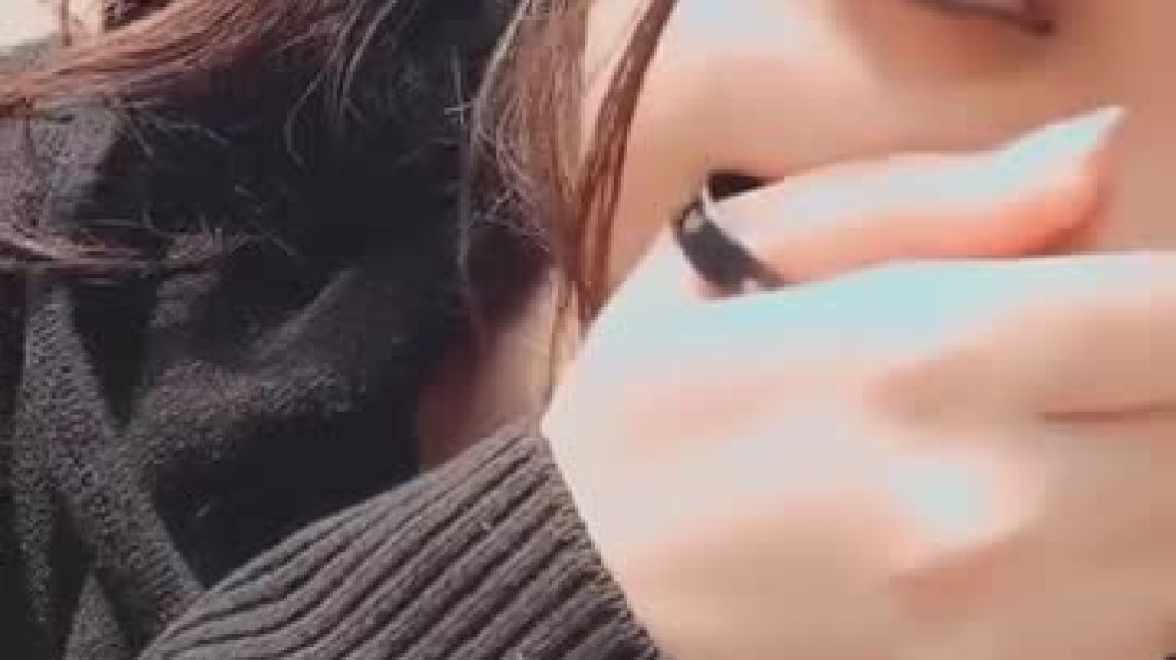 मुझे तन्हाईयां देकर