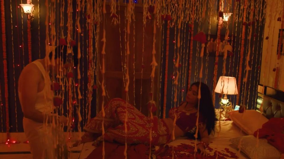 ⁣सुहागरात ki raat दुल्हन ke साथ ye kya हुआ 😱 _ _ Runaway Lugaai _ Best Romantic Webseries of 2025(108