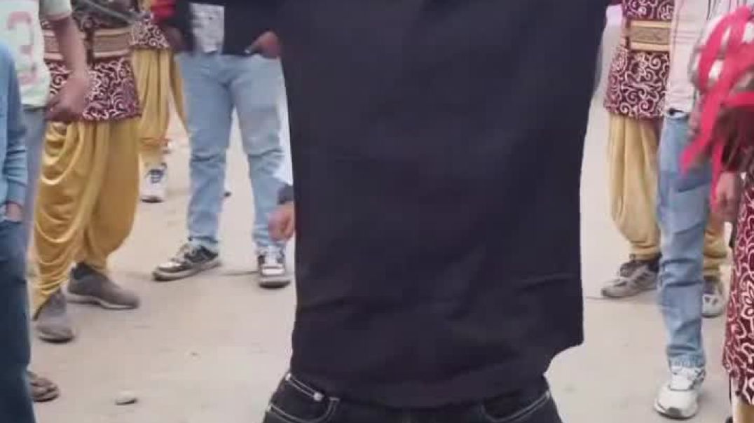 VID_20251206_181557_263