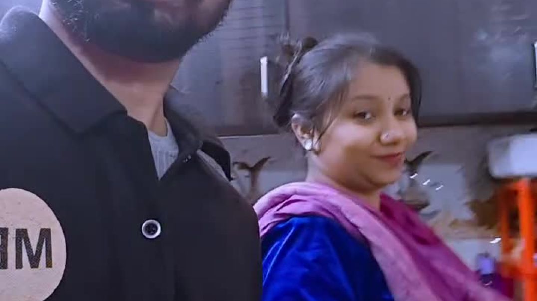 Vo_kisi_ko_bhi_dho_skti_hai_😂🤣