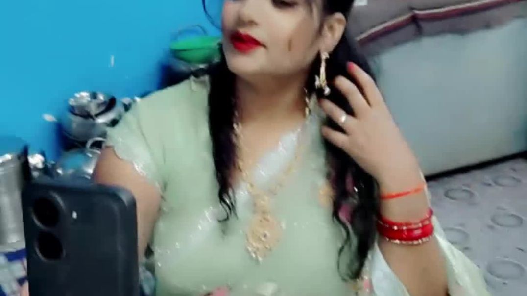 ⁣दोस्तों कैसी लग रही हो कमेंट करके बताओ और हमारे वीडियो को शेयर सब्सक्राइब करो