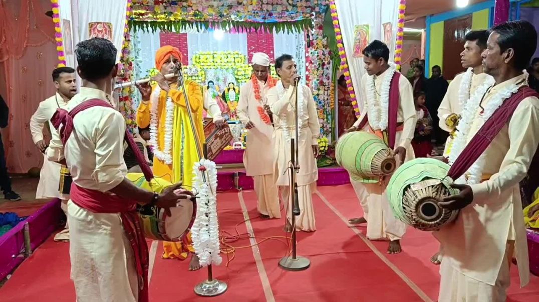 ⁣Flute Music | মধুর বাঁশির সুরে কৃষ্ণ নাম | Ajay Debnath Music | Bashi Gaan |