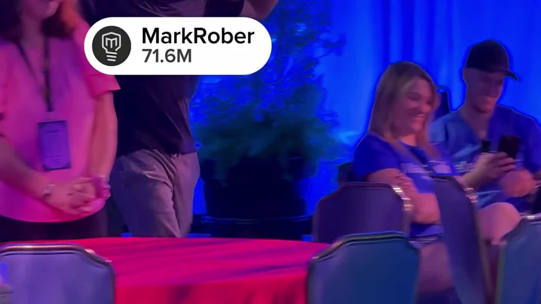 ⁣मैंने_50_मेक-ए-विश_बच्चों_को_डिज़्नीलैंड_का_सरप्राइज़_दिया(1440p)