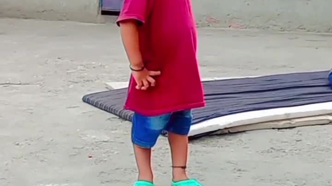 VID_20251128_061233_102