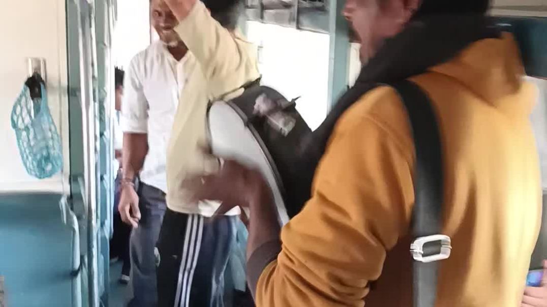 Trean safar 🚝🥰🥰🥰