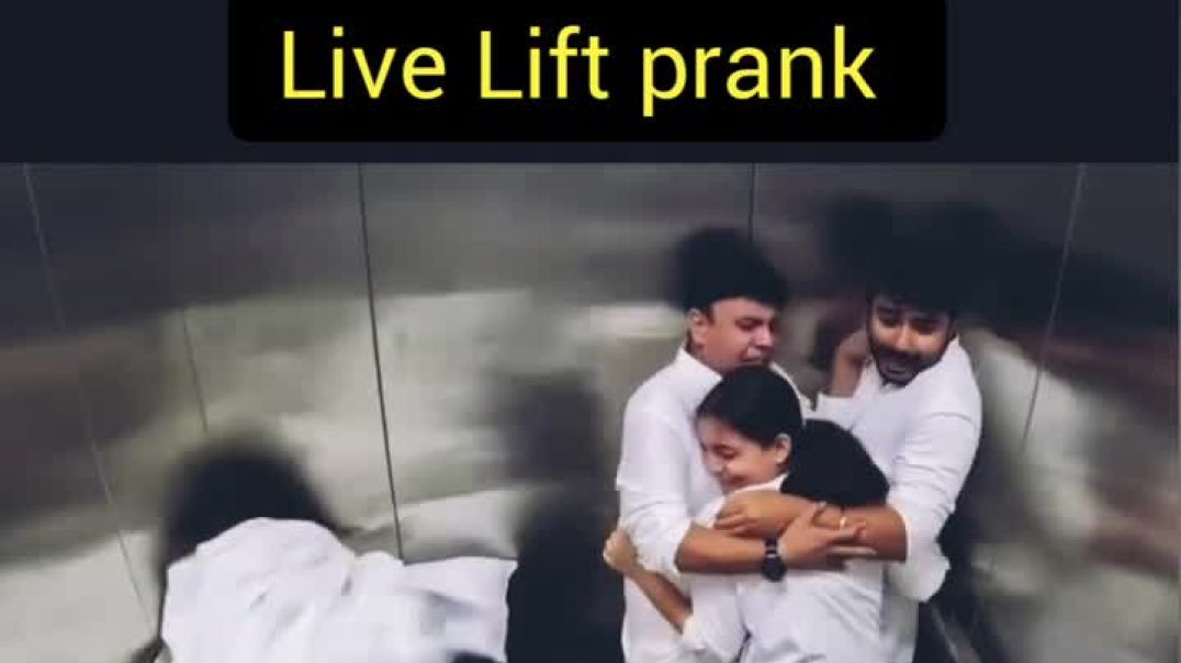 ⁣Live Lift prank funny 🤣