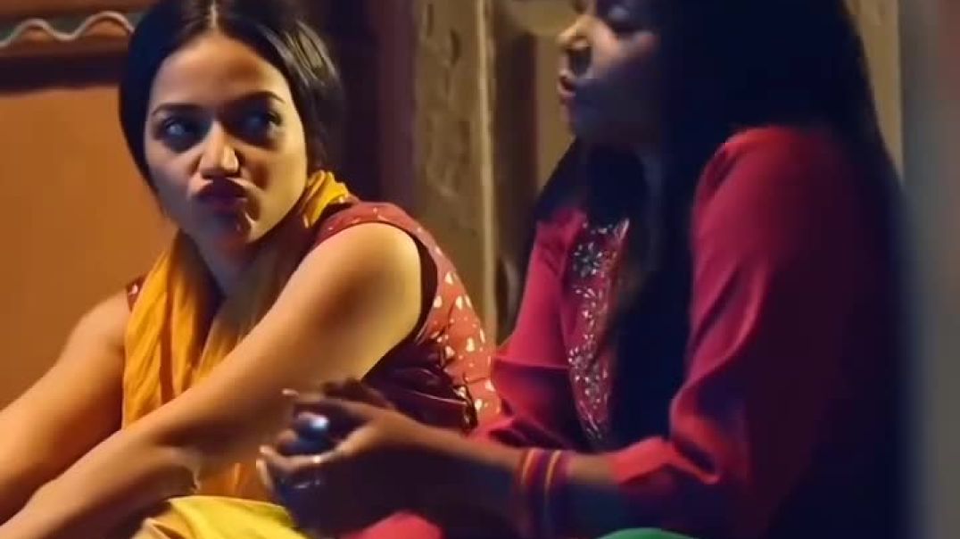 ⁣दोनों सहेली की मस्ती