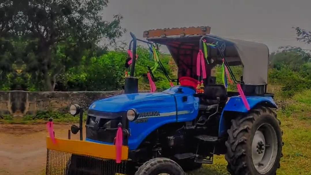 ⁣Tractor lover ❤️‍🩹