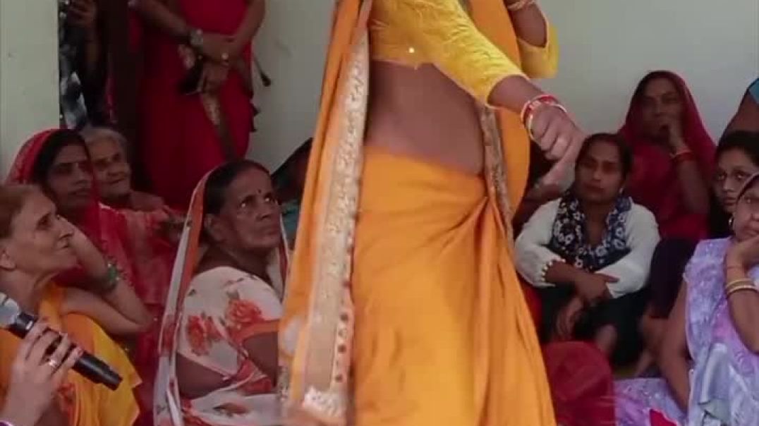 ⁣Bhabhi ka dance