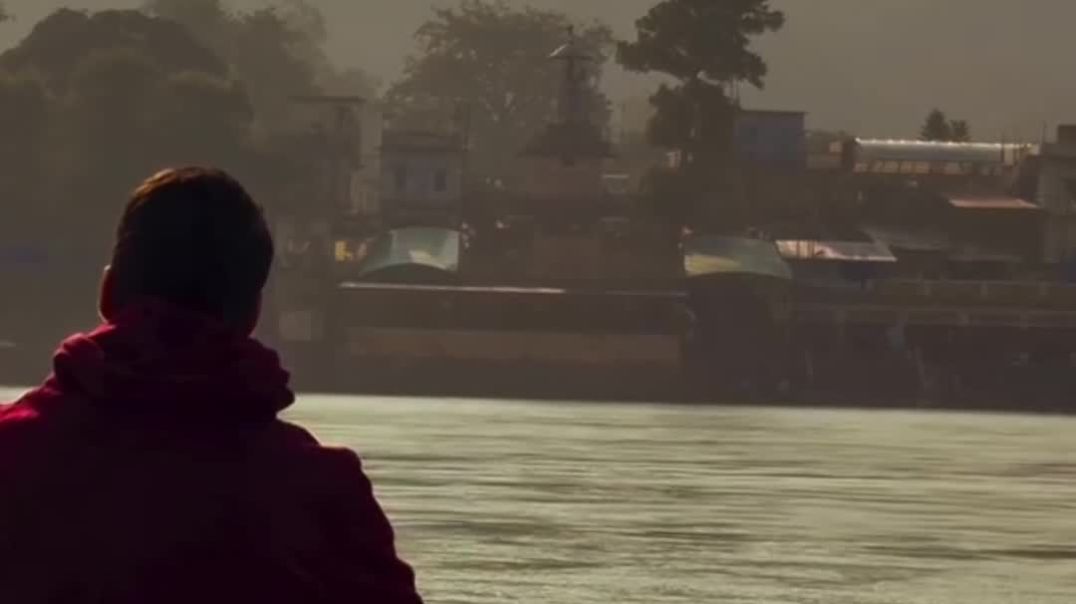 VID_20251130_004247_278