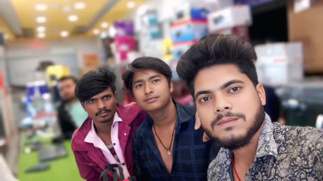 VID_20251204_230515_998