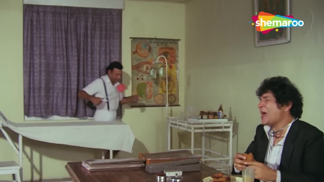 ⁣मुझे हंसने की बीमारी नहीं सच बोलने की बीमारी है _ असरानी की(1080P