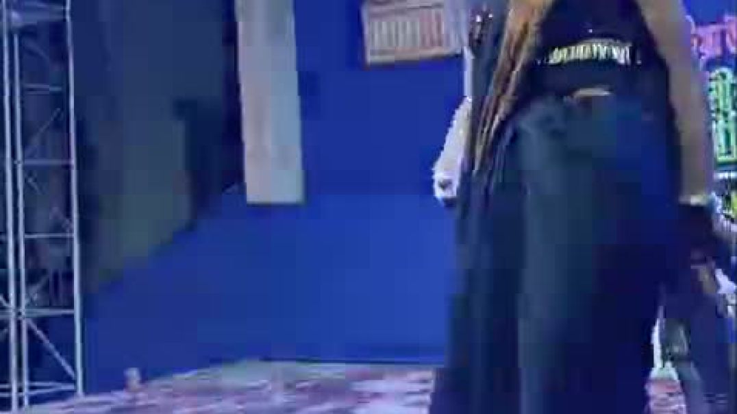 ⁣baithal rahi kera ke tham pa #dance #reels #shorts #indi