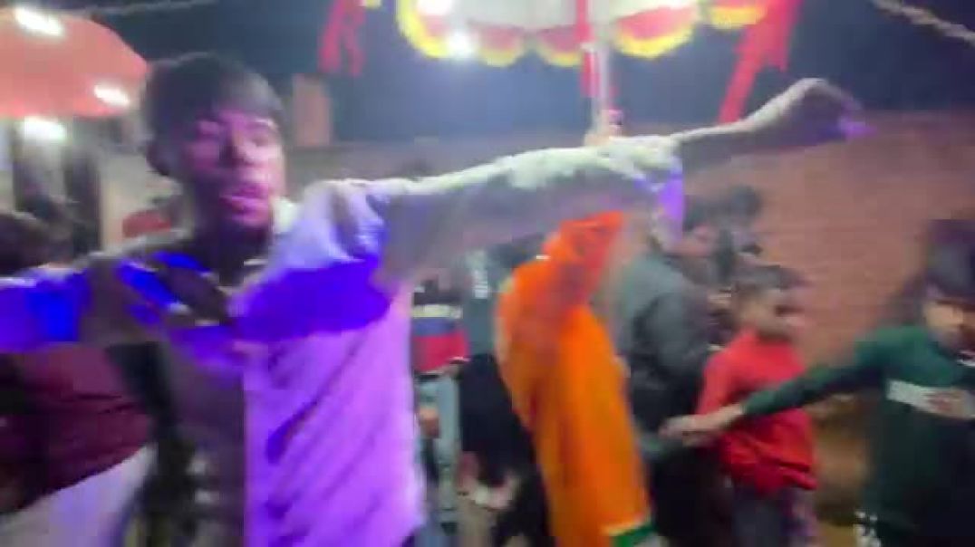 VID_20251130_063738_881