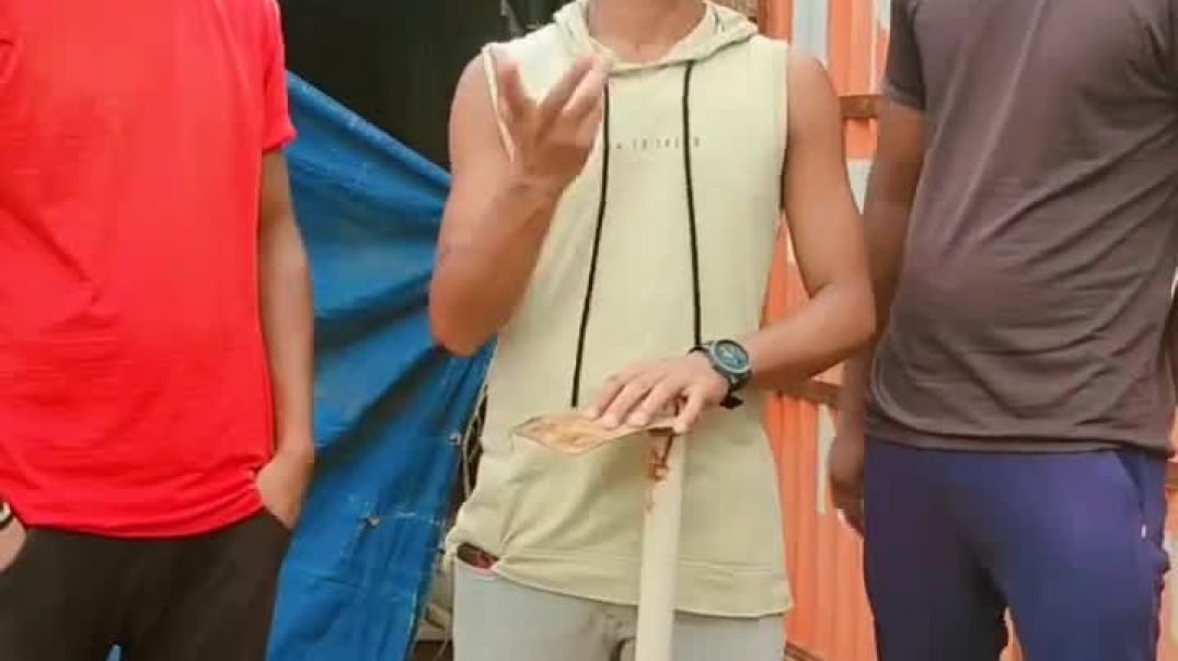 ⁣सब्र_का_फल_मीठा_होता_है___#shorts_#comedy_#viralshorts_#youtubeshorts_#viralshort_#viral_#short(720p