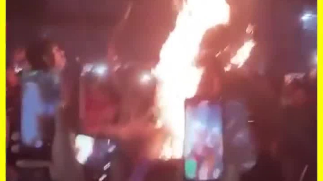 ⁣बांग्लादेशी हिंदू को जिंदा जलाया