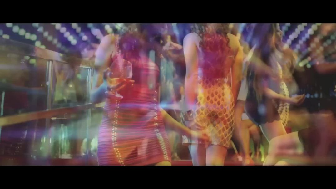 ⁣Chaar Botal Vodka Full Song Feat