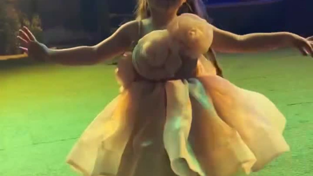 ⁣akanksha_singh_12-20251223-0001