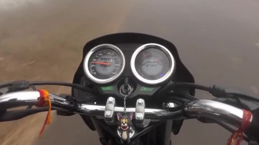 ⁣Splendor bike over and December