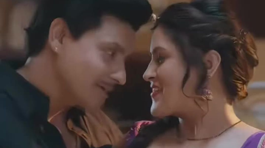 Viral Web series clips