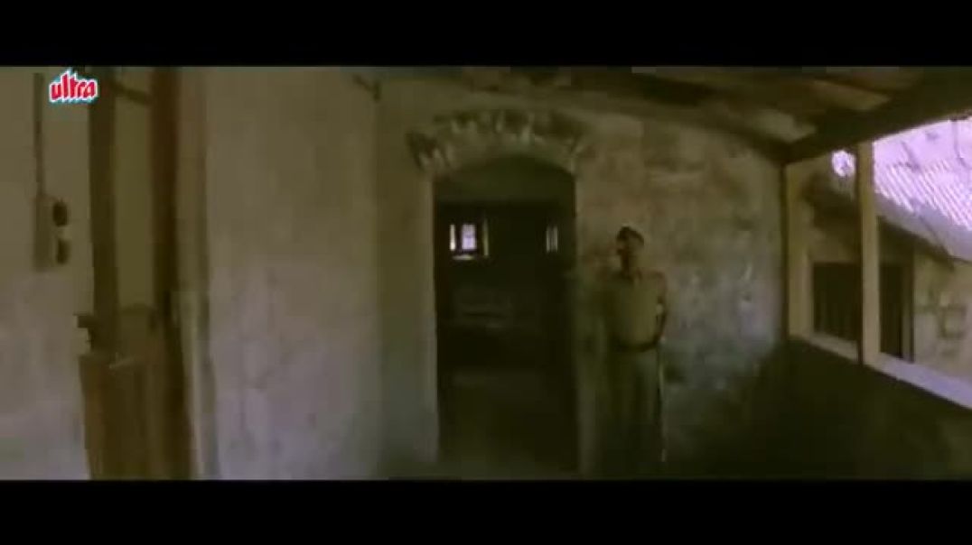 Kader_Khan_की_जेल_वाली_कॉमेडी_सीन_-_Kader_Khan_Best_Comedy_-_Ek_Phool_Teen_Kante_-_ज़बरदस्त_कॉमेडी(36