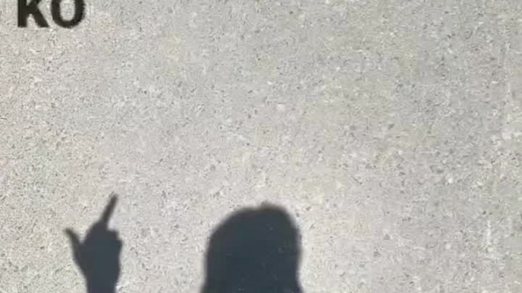 VID_20251208_052401_330