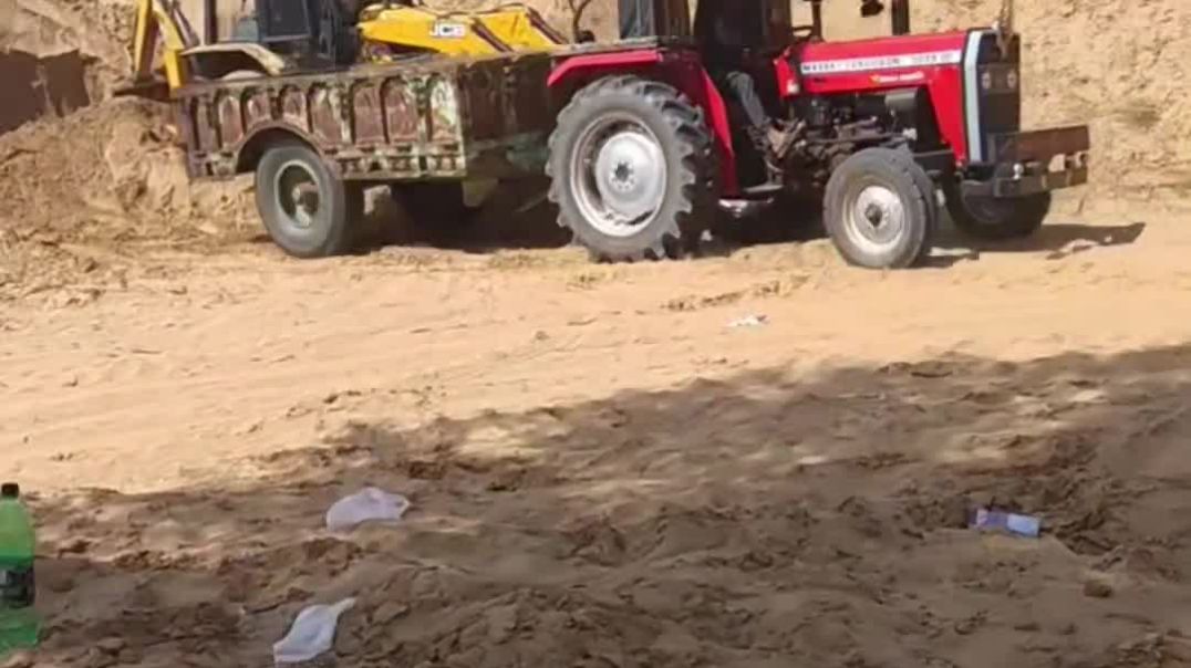 VID_20251205_004422_737