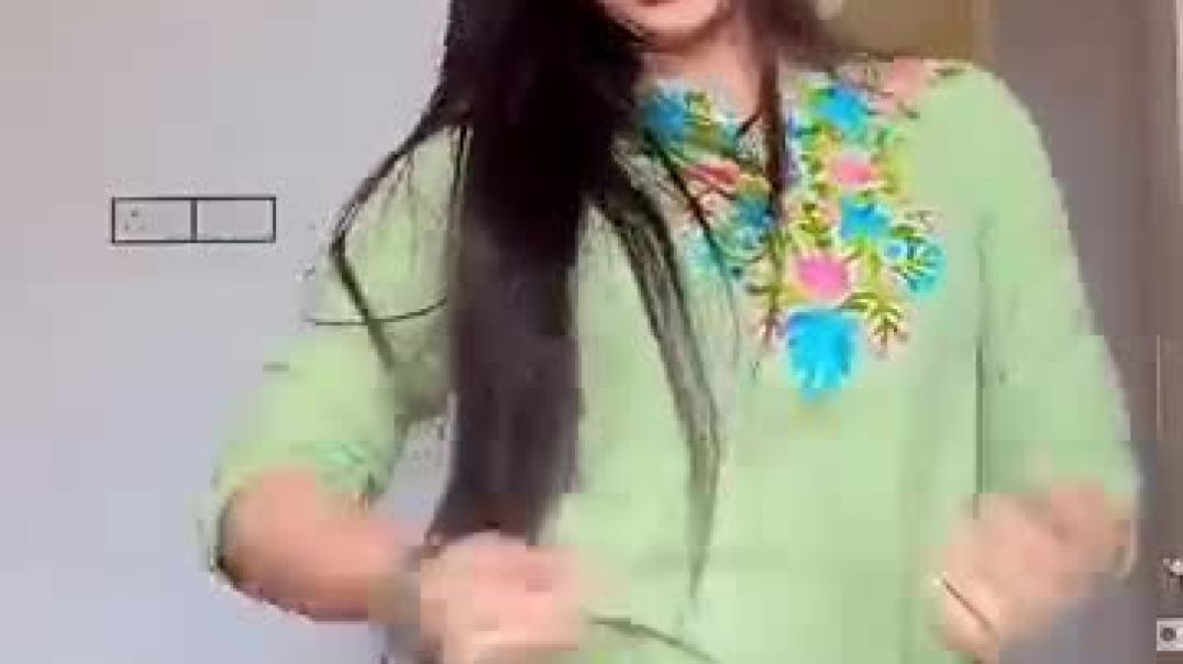 Ohi_Re_Jagahiya_Daante_Kaat_#song_#bhojpuri_#bhojpurisong_@helloshalinipandey(360p)