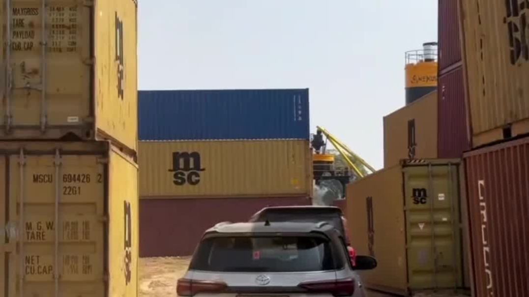 ⁣Business operation