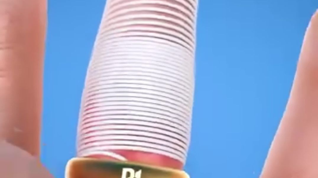 ⁣HOW TO REMOVE STUCK RING IN FINGER