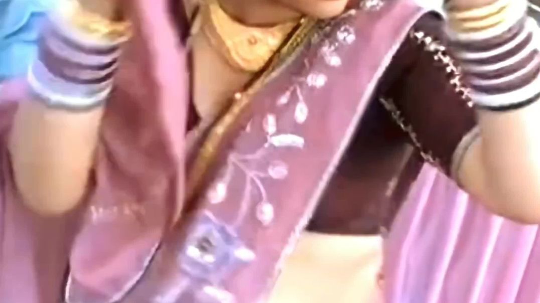 ⁣🙏💖💃🏻कान्हा करो करो लागे मेरा मेल ना मिले || राधा रानी गोरी गोरी चेहरा फूल सो खिले #radharani