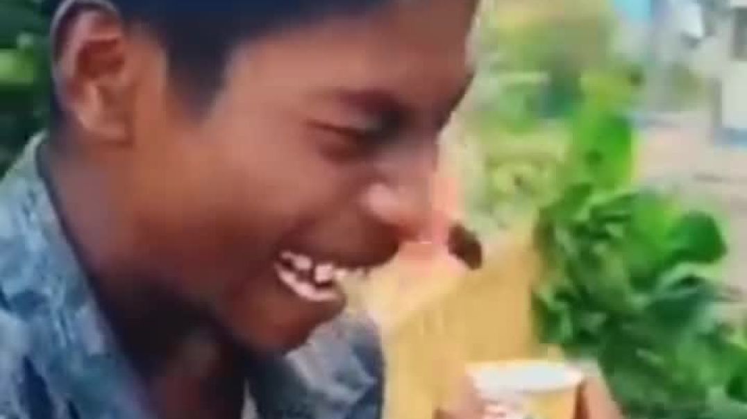 ⁣Apni bhu mujhe dede funny comady