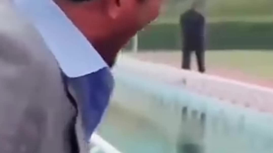 ⁣Sala jindagi ke maje Le Kaun raha hai