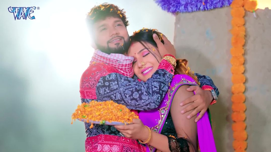 #Neelkamal_Singh_New_Video_Song_-_कमर_धके_सुतेला___Kamar_Dhake_Sutela___Feat_-_Shrishti_Uttrakhandi(