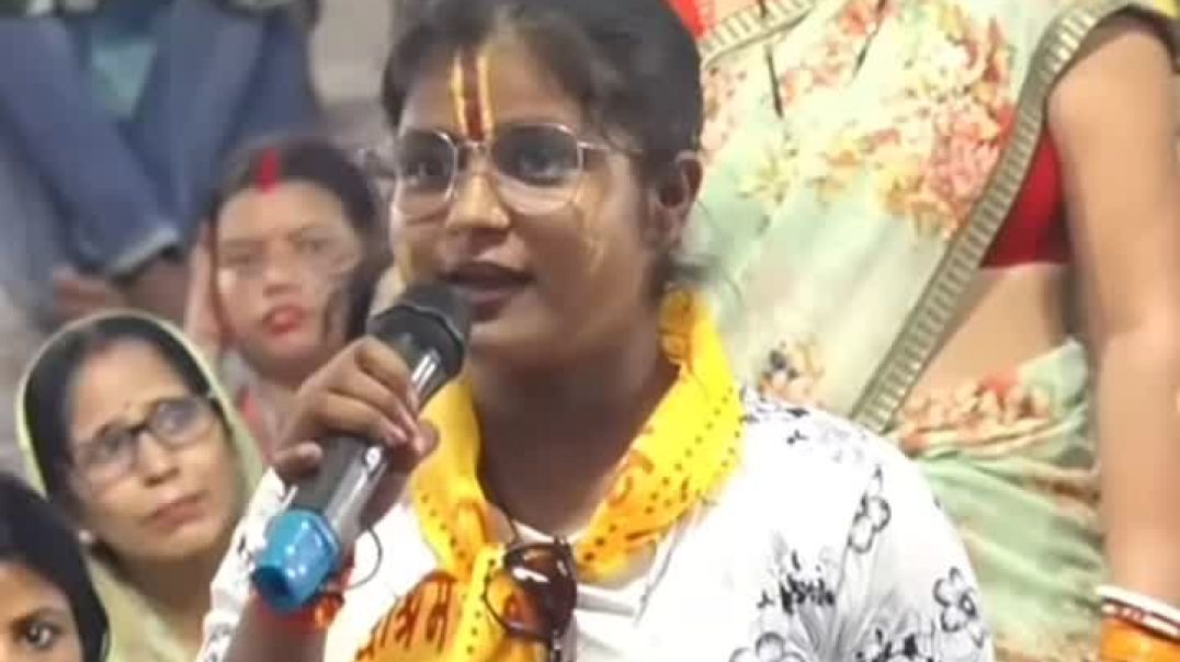 ⁣Aniruddh Maharaj ji comedy 😁