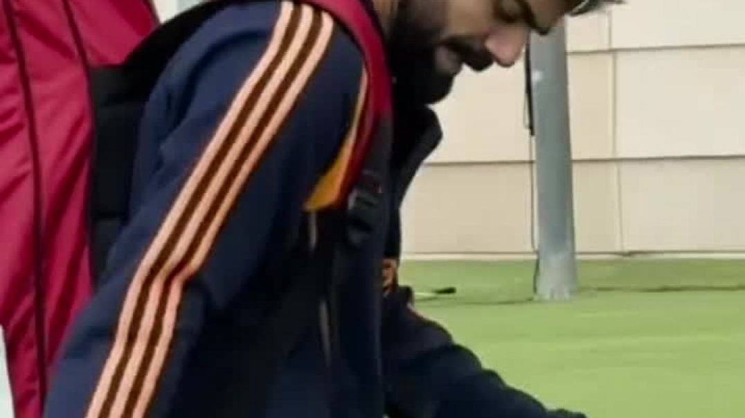 ⁣Virat Kohli versus Rohit Sharma