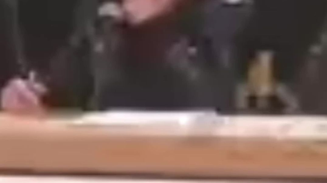 ⁣Wait for end 😁😁 #funnyreels #meenu #rostvideo , , , ,#Dan  #postpunk  #reelitfeelit  #dancechallenge