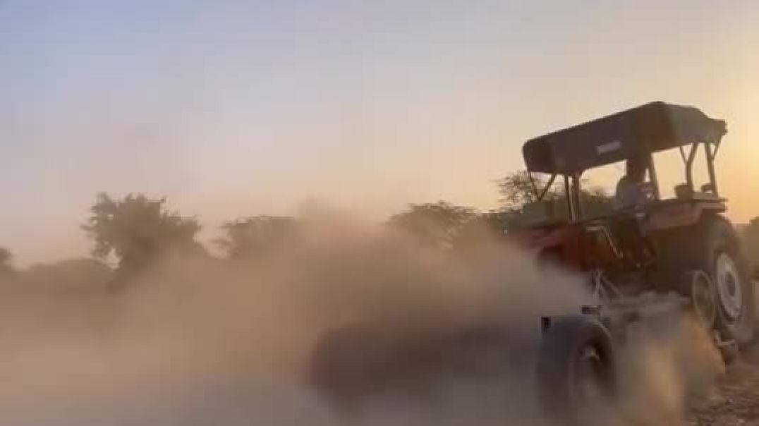 ⁣First tractor video in mera tube me 🔞