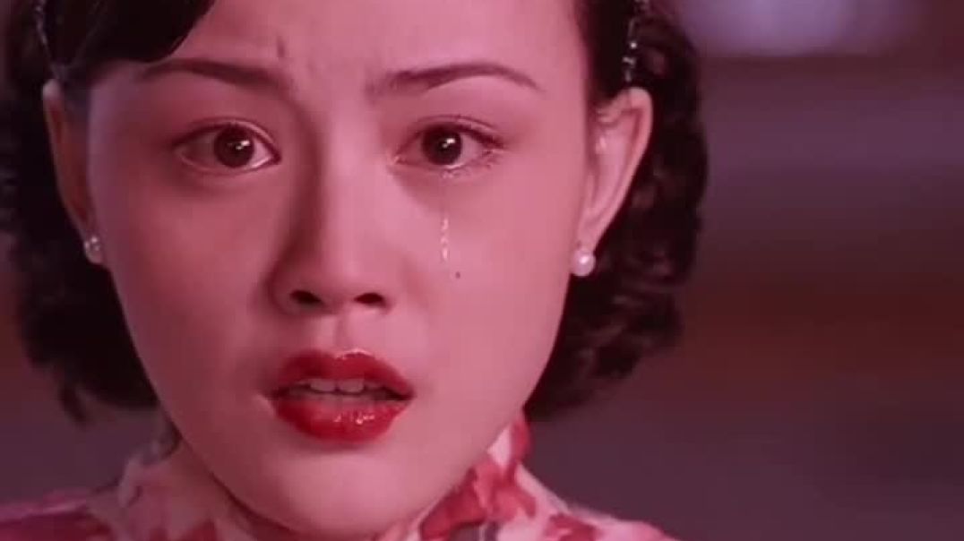 ⁣“Kung Fu Hustle: Ek Funny Kung Fu Film Jisme Gunda Bhi Hero Ban Jata Hai