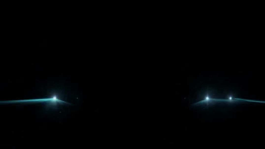 ⁣Tron Legacy (2010 (Hindi + English)