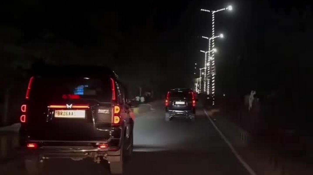 ⁣Dosti k liye kuch bhi 😎😎