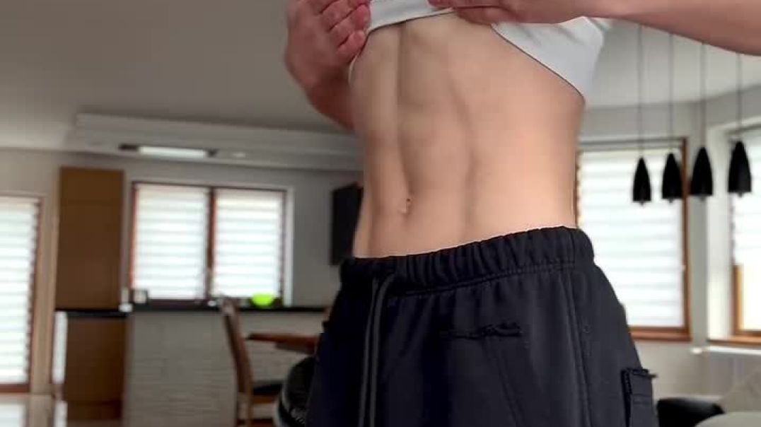 rebeka_dudusova_14040913_215102922